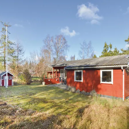 Three-bedroom Holiday In * Vig