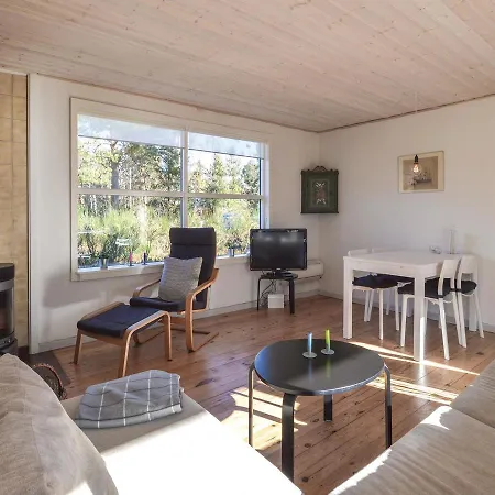 Hébergement de vacances Three-bedroom Holiday In *