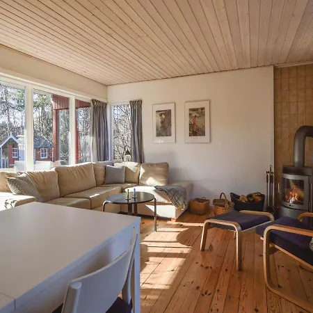 Three-bedroom Holiday In * Vig