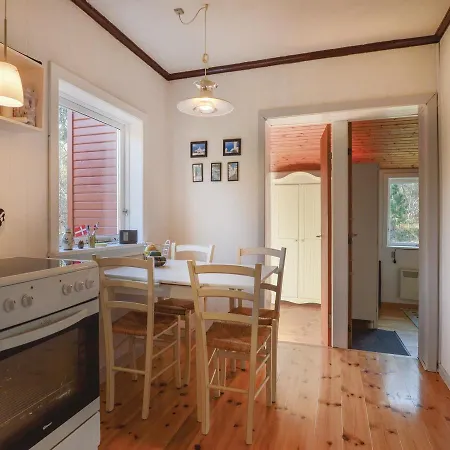 Hébergement de vacances Three-bedroom Holiday In *